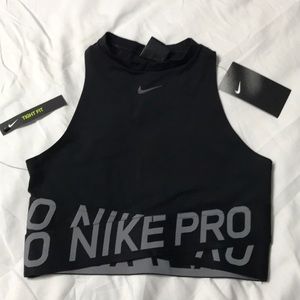 Nike Intertwist Crop Top - Size XS